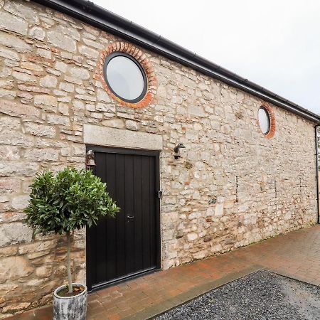 The Old Workshop Villa Denbigh Exterior photo